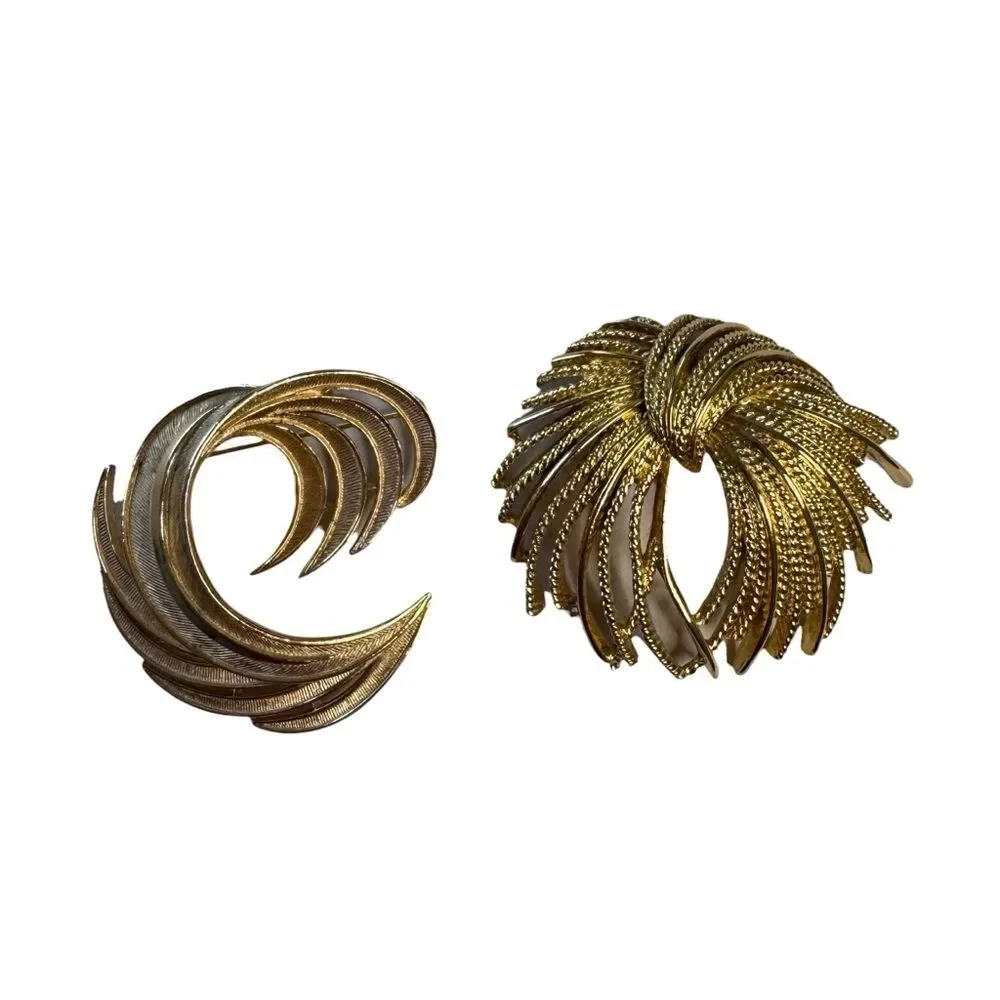 MCM Mid Century Modern 60s Vintage SET OF 2 Monet AND Crown Trifari Gold Brooch